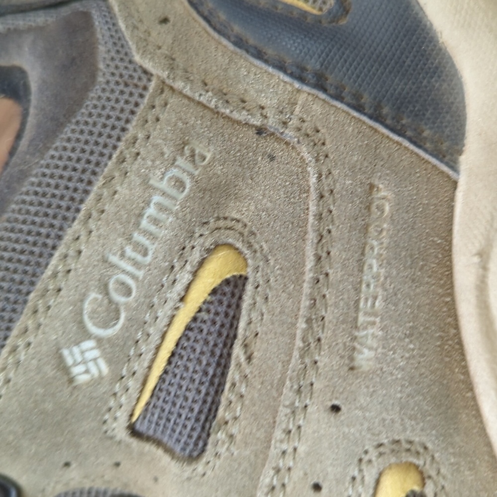 Columbia hiking boots men's size 8.5 - Picture 7 of 7